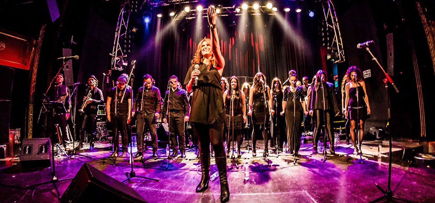Black Light Gospel Choir presenta: Gospel Christmas