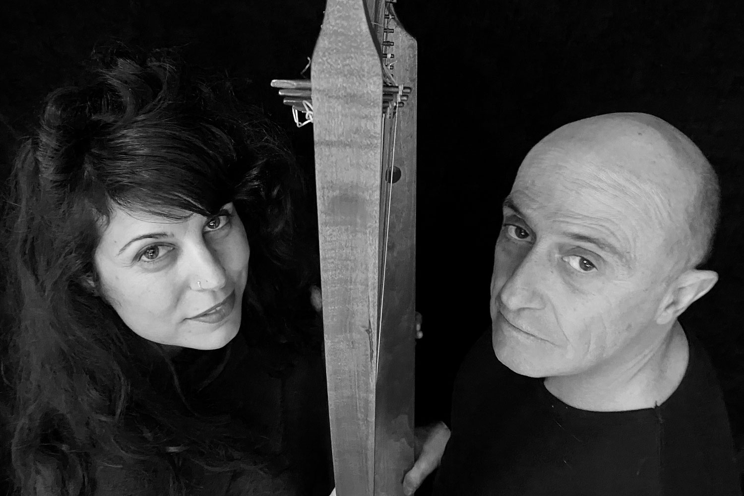 PEPE VIYUELA & SARA ÁGUEDA