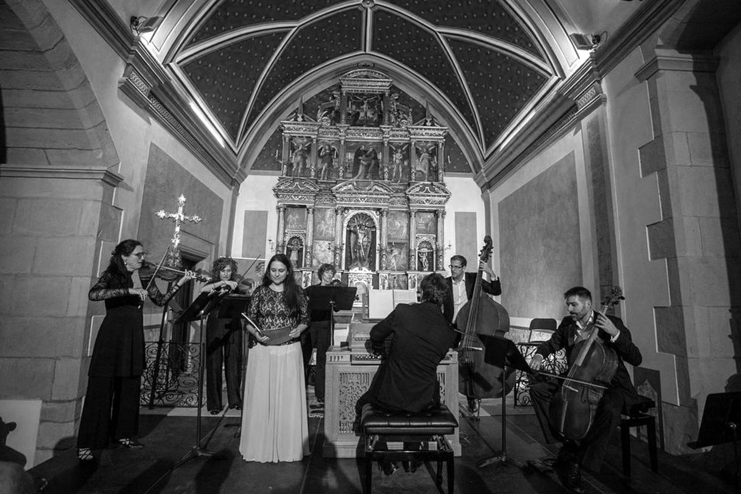 VESPRES D'ARNADÍ & NÚRIA RIAL