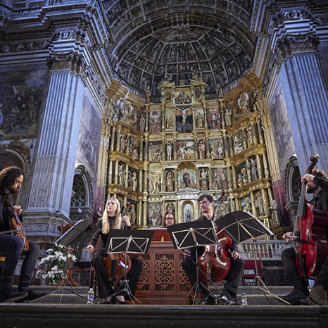ACCADEMIA DEL PIACERE, CORO INFANTIL LAS VEREDAS - FAHMI ALQHAI