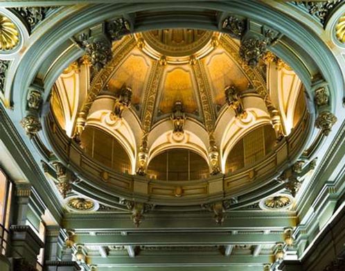 Espectacular interior de palacio