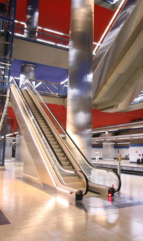 Mundo subterráneo de metal